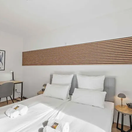 Dove Living Schoenes Fuer 6 *